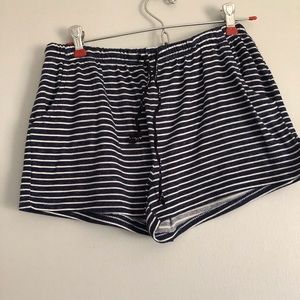 Nicole Miller striped shorts with tie waist, size small